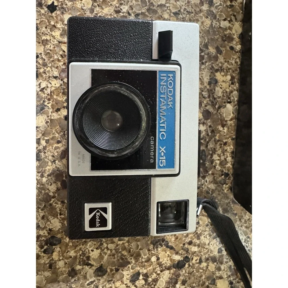 VINTAGE KODAK‎ INSTAMATIC X-15 COLOR OUTFIT 126MM FILM CAMERA IN BOX UNTESTED